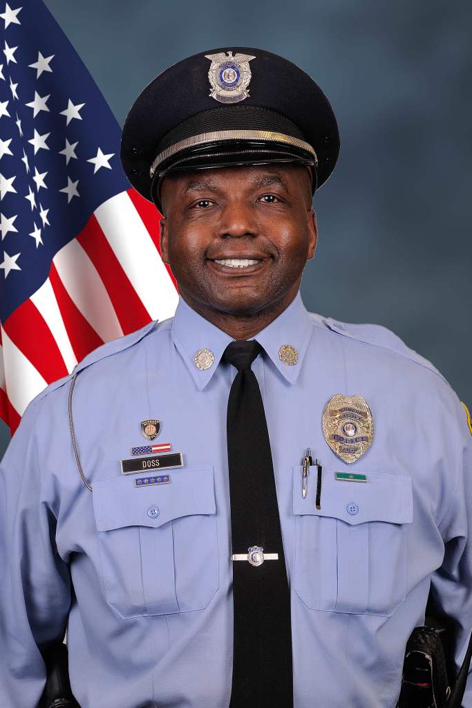 Your portrait allows you to present yourself as an authority in whatever field you're operating in.